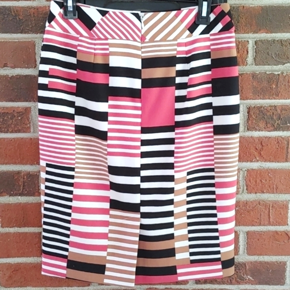 Nine West Pencil Skirt Size 2 - Picture 2 of 5
